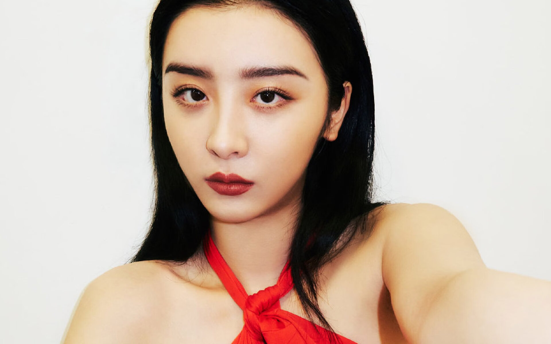 fb体育网站-奥康纳通过精准长传撕开对方防线，带来制胜机会